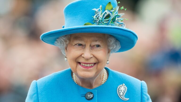 Veja 10 eventos históricos que a rainha Elizabeth II vivenciou