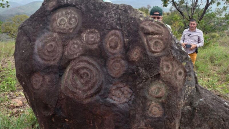 Sítio arqueológico com gravuras de 8 mil anos é achado na Venezuela