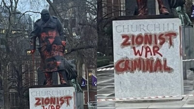 Estátua de Churchill em Londres amanhece com mensagens de protesto