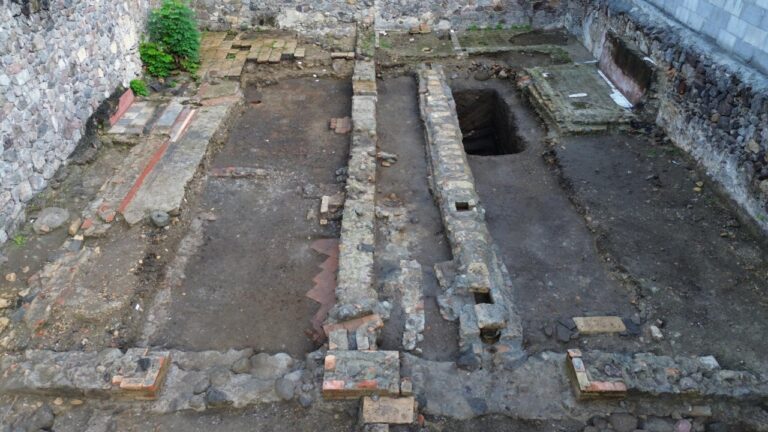 Escavações revelam novas camadas da história de Saint-Pierre, na França