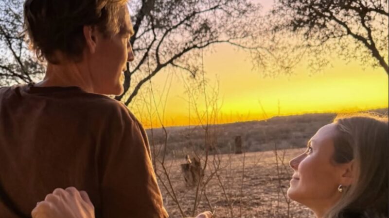 Amiga relata últimos dias de James Van Der Beek em cadeira de rodas