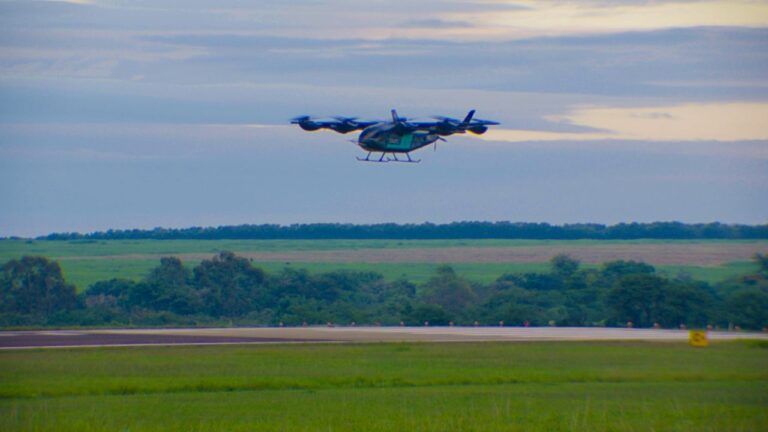 Embraer realiza teste de “carro voador” fabricado no Brasil
