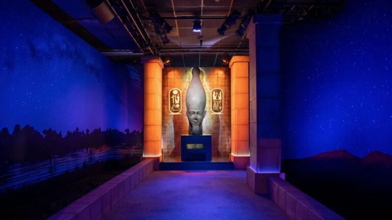 Exposição imersiva mostra sarcófago de Ramsés II e tesouros raros de seu reinado