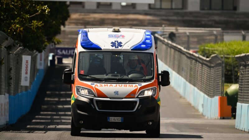 Motorista de ambulância é investigado por suspeita de assassinato na Itália