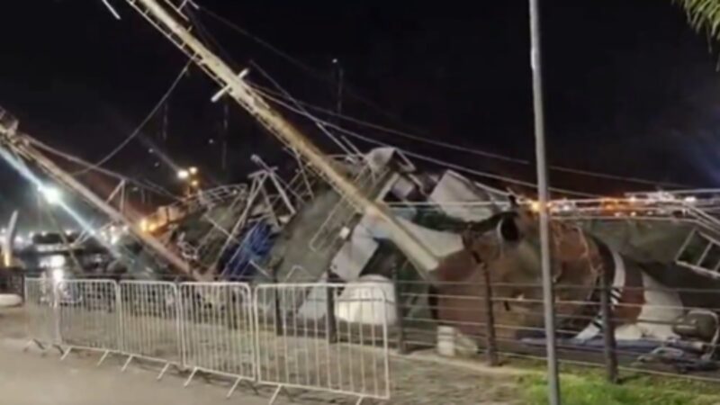 Marinha investiga afundamento parcial de navio histórico em Santos