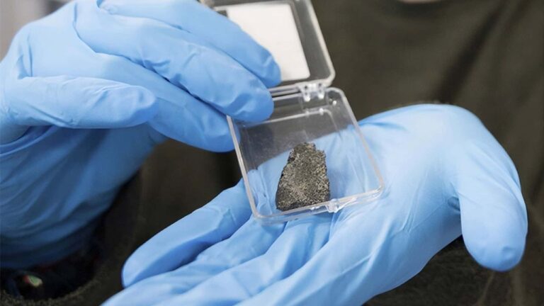 Pesquisadores identificam tinta de caneta em meteoritos vindos de Marte