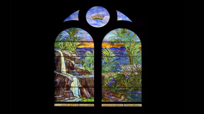 Vitral que adornou igreja de Connecticut por mais de um século vai a leilão