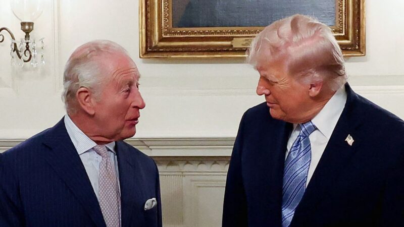 Charles III e Trump são parentes? Biógrafo revela ancestral em comum entre os dois líderes
