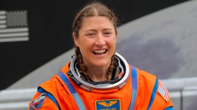 Primeira mulher a viajar à Lua, Christina Koch recebe Prêmio Princesa das Astúrias da Concórdia