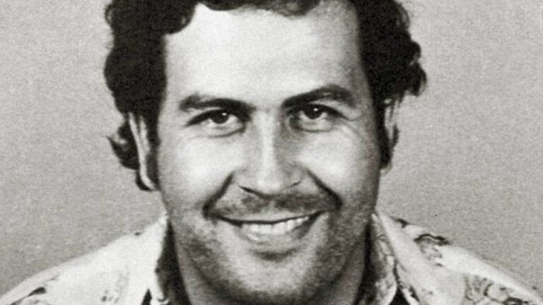 A história por trás do fichamento policial de Pablo Escobar