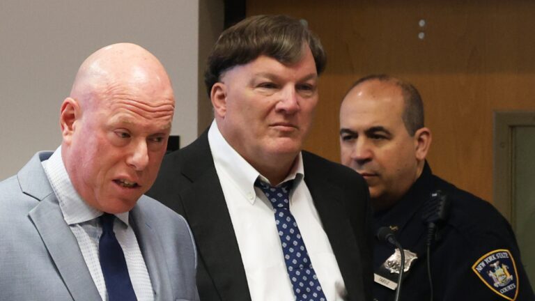Serial killer Rex Heuermann confessa 8 mortes