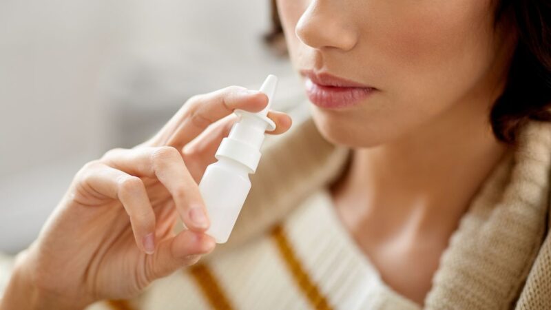 Spray nasal reverte sinais de envelhecimento cerebral em testes
