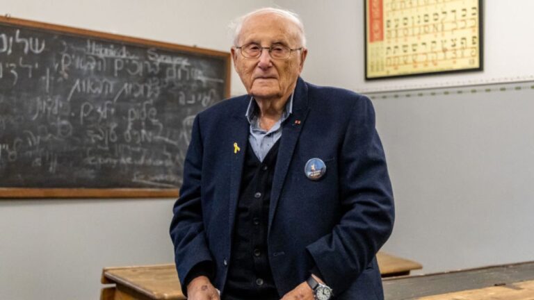 Sobrevivente de Auschwitz morre aos 101 anos