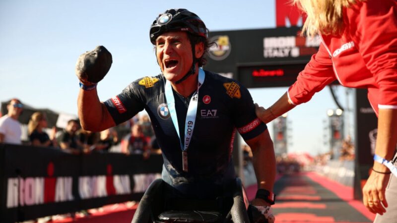 Morre Alex Zanardi, campeão paralímpico e ex-piloto de Fórmula 1, aos 59 anos