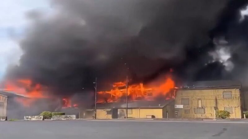 Colapso de tanque com produtos químicos deixa mortos e feridos nos EUA