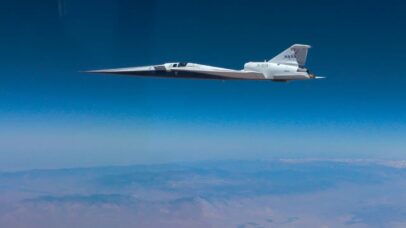 Jato da NASA ultrapassa a barreira do som pela primeira vez