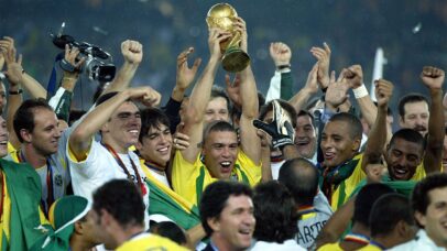 Há 24 anos, o Brasil conquistava o penta na Copa do Mundo