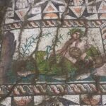 Arqueólogos encontram mosaico de deus do rio na Turquia