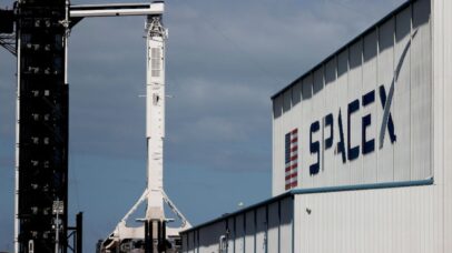 Nasa coloca astronautas em alerta por vazamento de ar na estação espacial