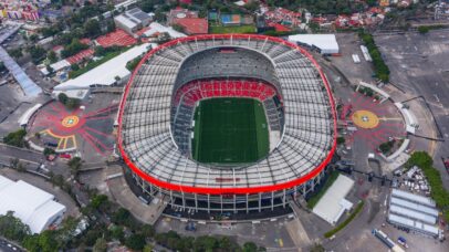 De Pelé a Maradona: a rica história do lendário Estádio Azteca