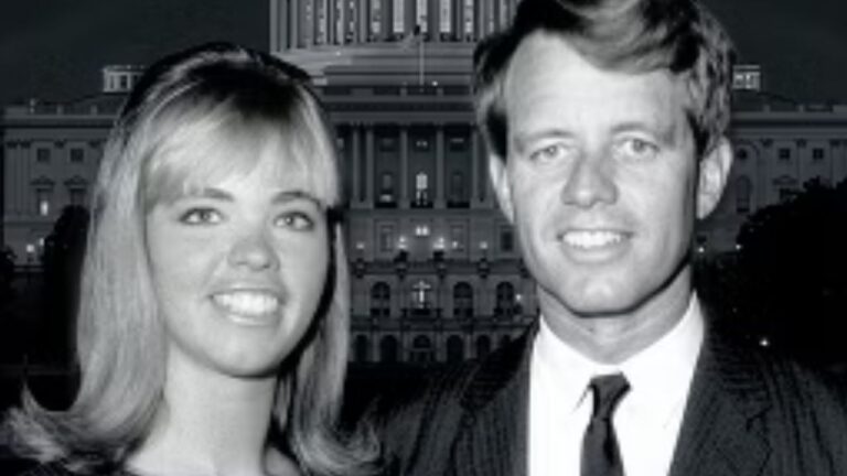 Memórias de ex-assessora revelam noite de quase romance com Robert Kennedy