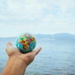Como o impacto humano nos oceanos coloca em risco a vida em todo o planeta