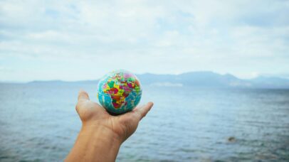 Como o impacto humano nos oceanos coloca em risco a vida em todo o planeta