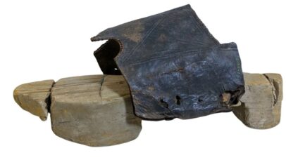Os segredos dos tamancos romanos encontrados no forte de Vindolanda