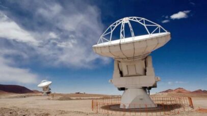 Astrônomos acham ‘ninho de estrelas’ no centro da Via Láctea