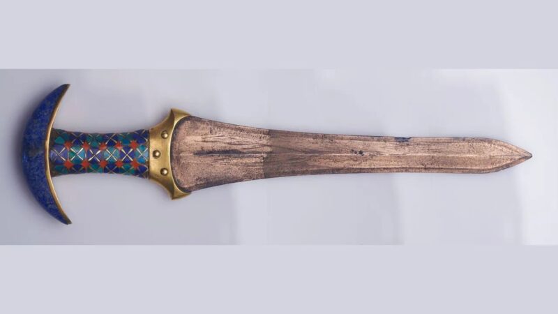 Fotografia de espada possivelmente utilizada por antigas princesas egípcias