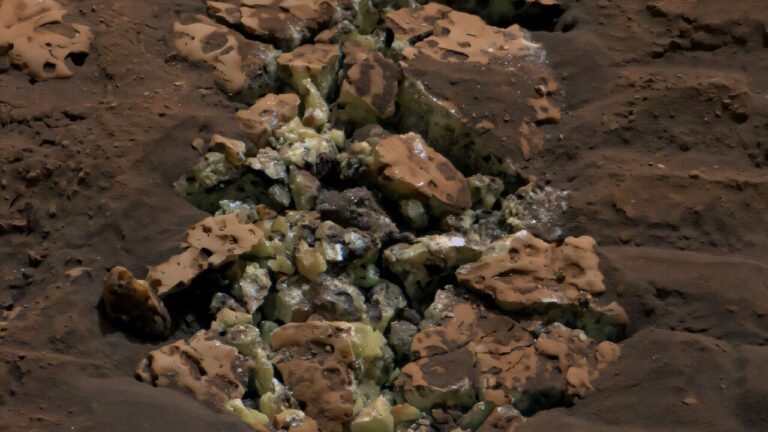 Antigos asteroides podem explicar cristais de enxofre encontrados por Curiosity