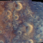Vídeo da Nasa mostra sobrevoo por Marte em alta definição durante missão Psyche