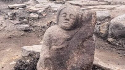 Estátua de espírito protetor dos romanos é encontrada sob quartel