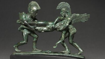 Sono e Morte: a escultura de 2.400 anos que retrata cena da Guerra de Troia