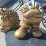 Estátua da primeira protagonista negra da Turma da Mônica é vandalizada em SP