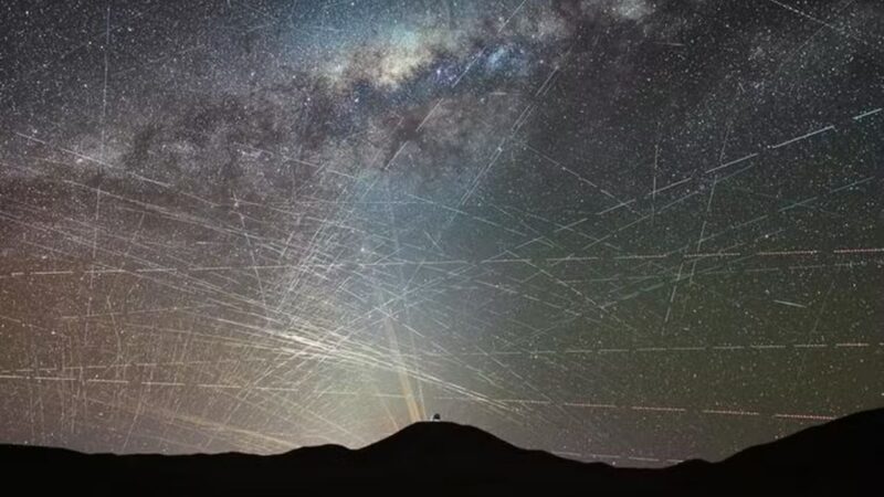 Megaconstelações de satélites ameaçam o futuro da astronomia, diz estudo