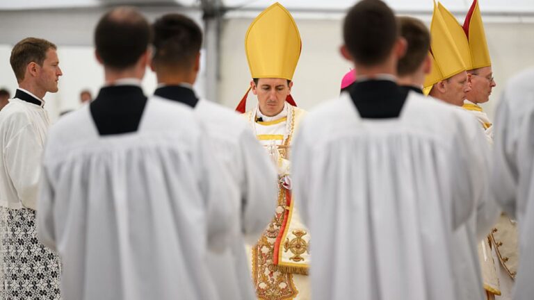 Bispos dos EUA orientam católicos a se afastarem da SSPX