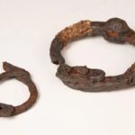Algemas de 2300 anos estariam ligadas ao comércio de pessoas escravizadas na sociedade gaulesa