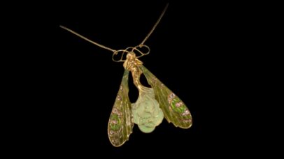 Joias de René Lalique avaliadas em US$ 5 milhões são roubadas de museu na França