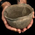 Vaso intacto de 400 anos revela história de missão espanhola na Flórida