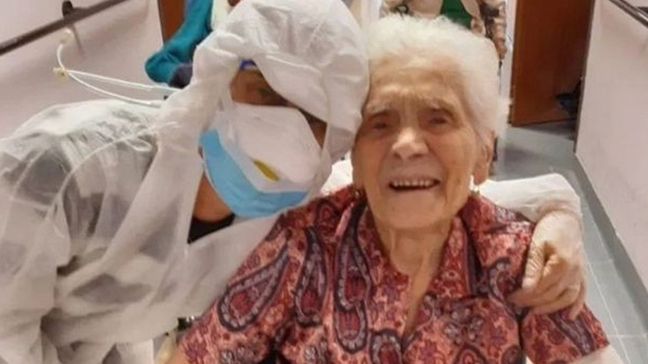 Idosa de 104 anos, que sobreviveu à pandemia da Gripe Espanhola, se recupera do novo coronavírus