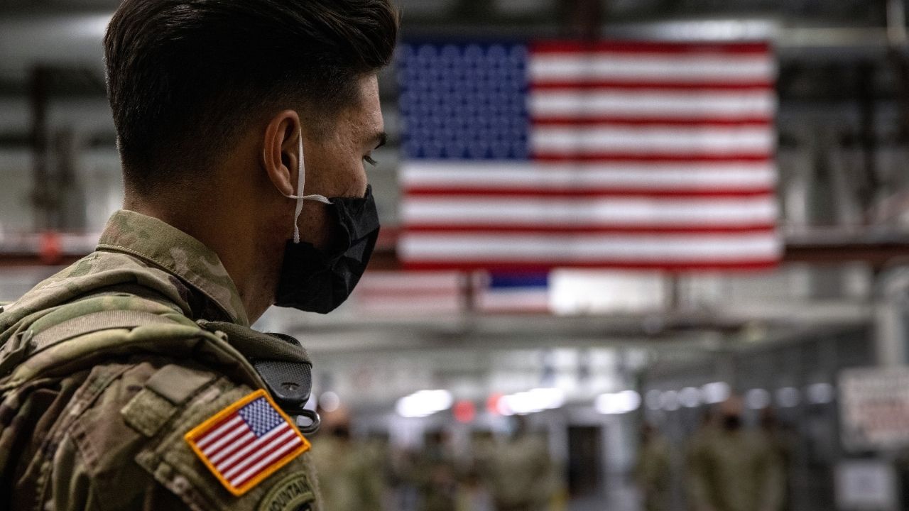 Antes de saírem do Afeganistão, tropas norte-americanas destroem sistema antimíssil