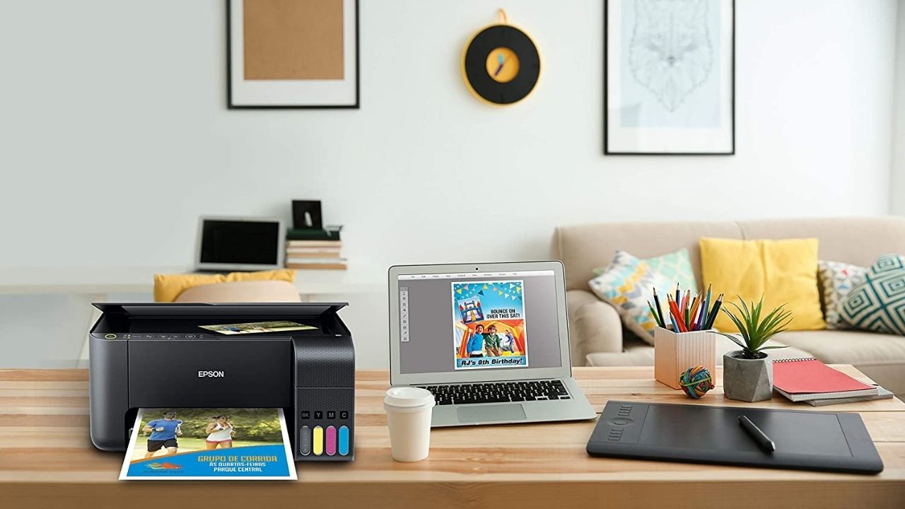 De Kindle a organizador de mesa: 15 itens essenciais para o home office