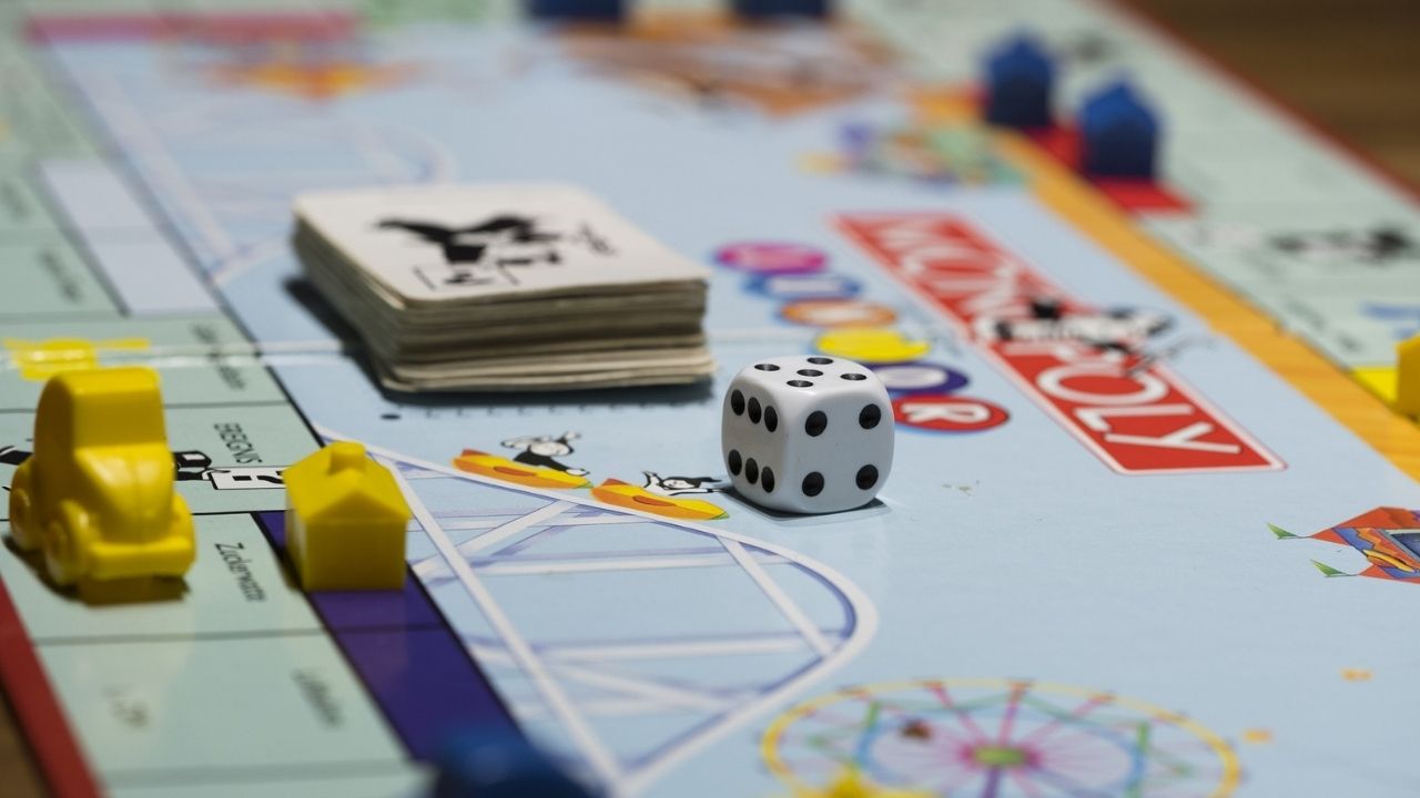 De jogos de tabuleiro a LEGOs: 23 itens que vão garantir diversão para pessoas todas as idades