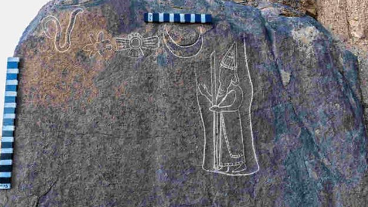 Escultura de 2,5 mil anos do último rei da Babilônia foi encontrada por arqueólogos