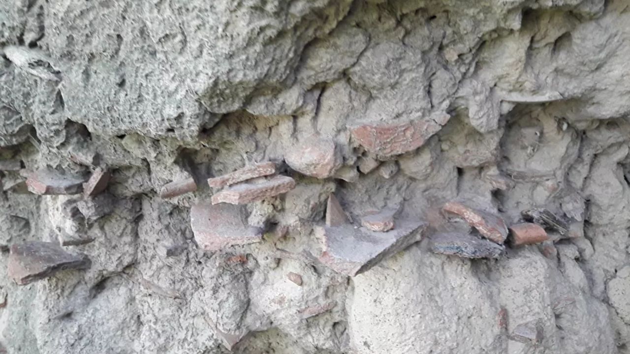 Pesquisadores descobrem cerâmicas de antiga civilização da Idade do Bronze na Índia