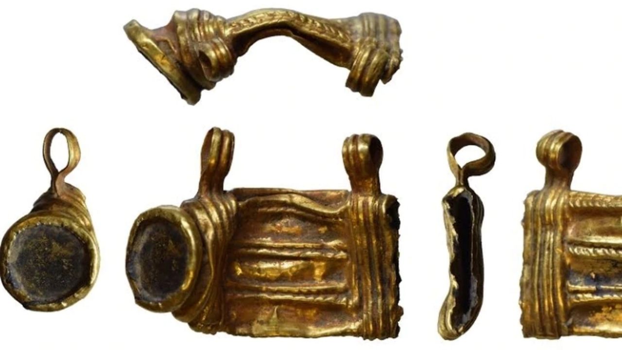 Anel de prata medieval e caixa de ouro romana são encontrados na Inglaterra