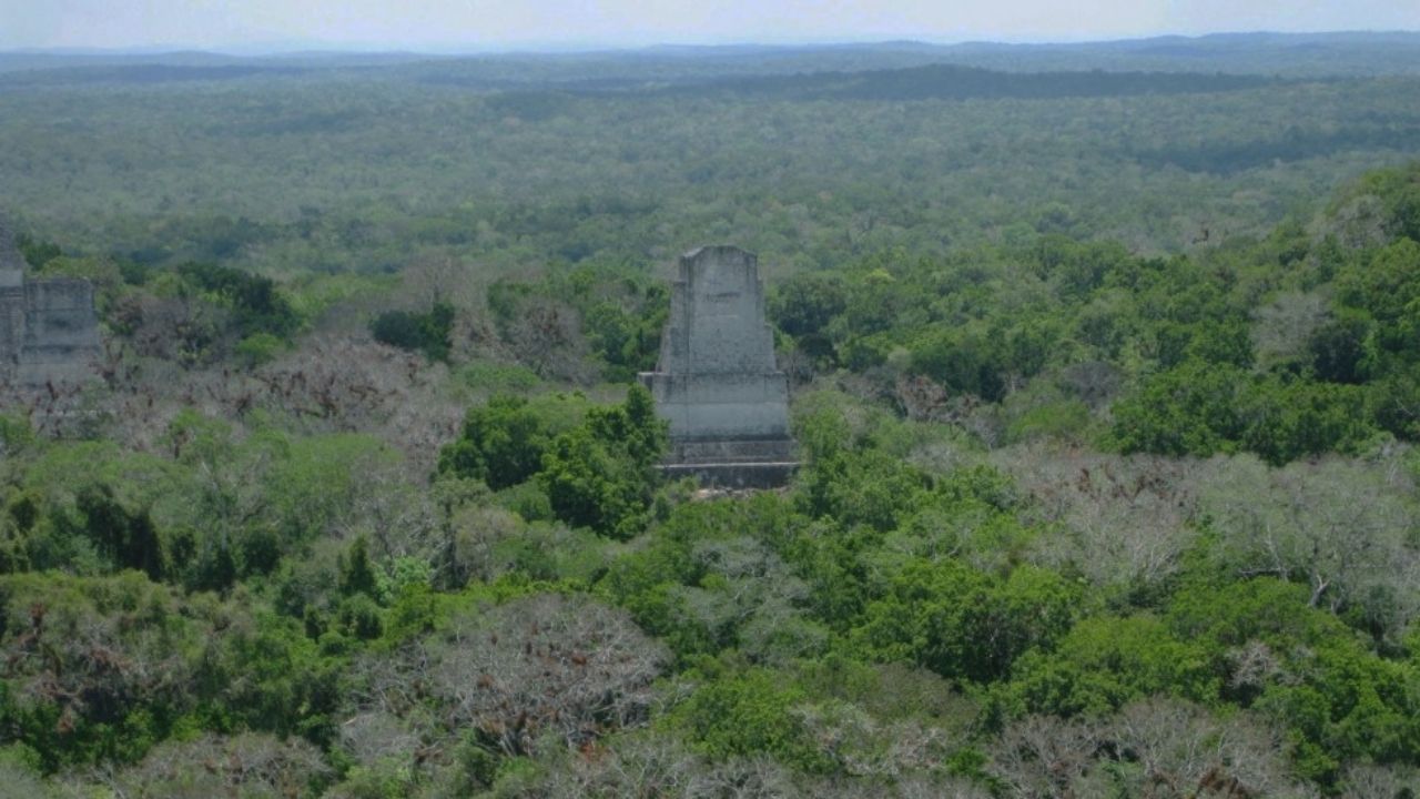 Bairro inteiro de antiga cidade maia é descoberto por arqueólogos na Guatemala