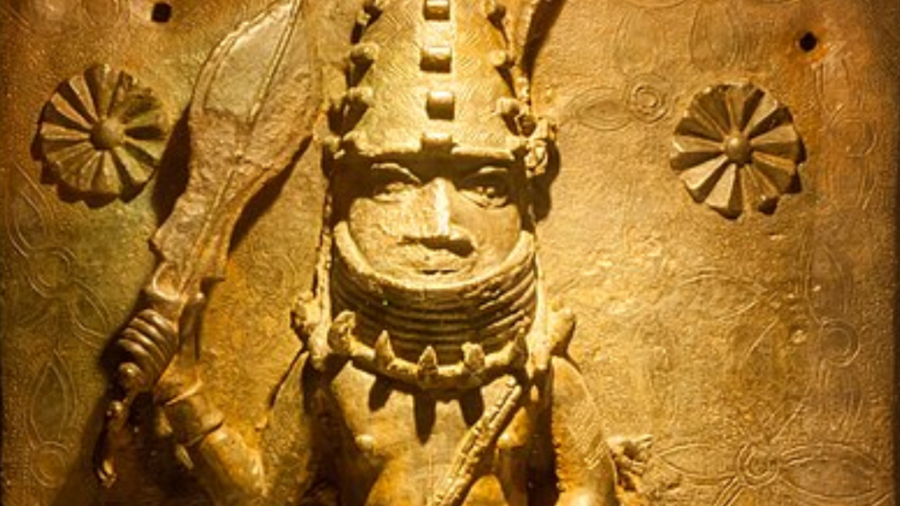 Bronze usado em famosas esculturas africanas possui origem surpreendente