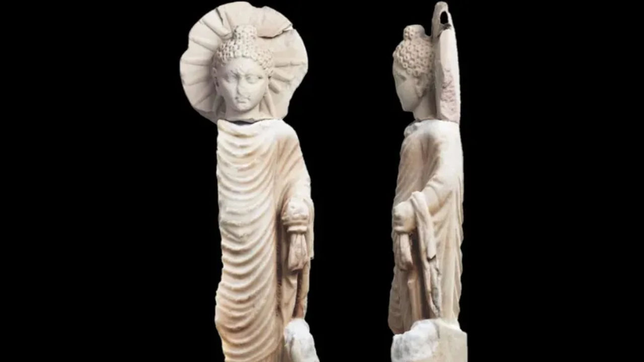Antiga estátua de Buda é descoberta em importante cidade egípcia